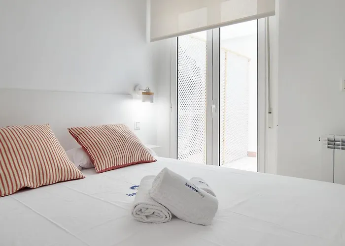Malibu - Basque Stay